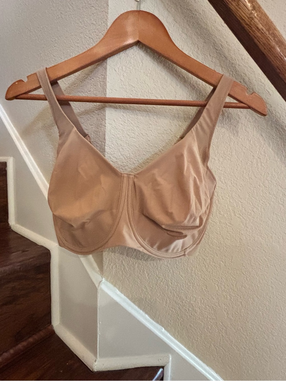 Smooth Nude Underwire Full-Coverage T-shirt Bra, 36H